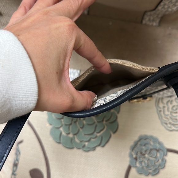 Michael Kors Navy and White Tote Bag Jet Set Tote 👜 - Picture 7 of 9